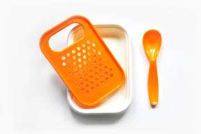 solingen knives plastic cups teaspoon clothe hanger trays
